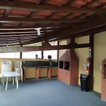 Condominio Encantador com Piscina